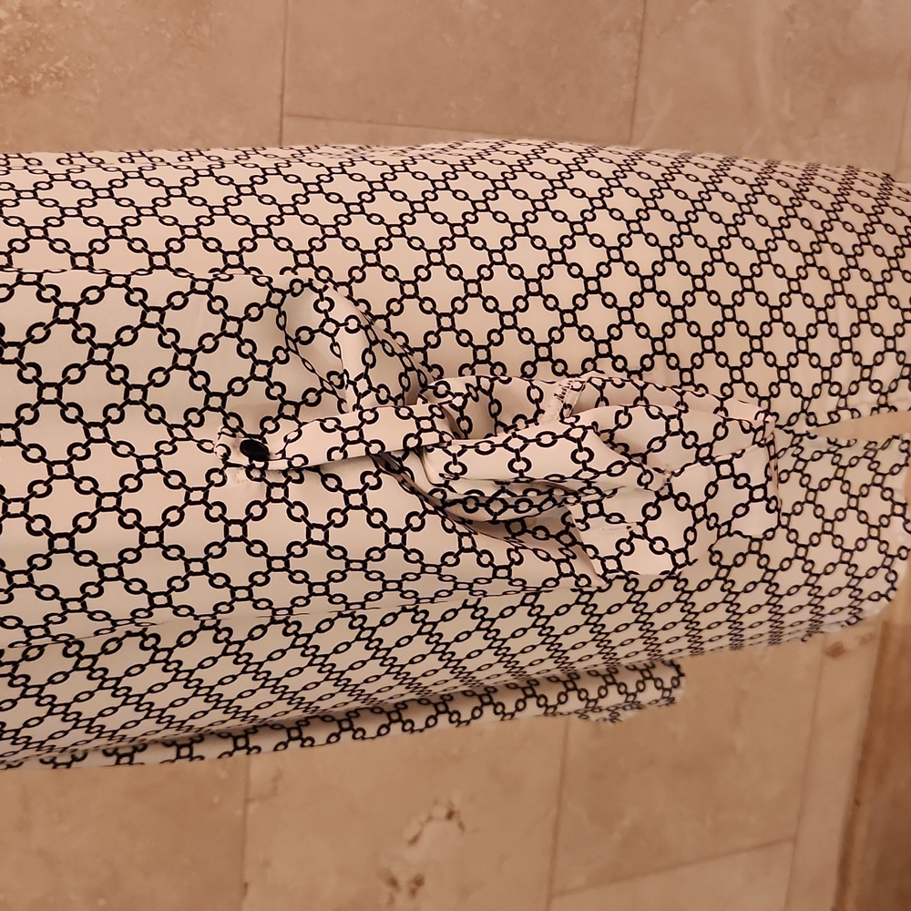 Patterned Tunic - Picture 3 of 6